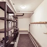 Once Upon A Time アパート ロイカーバード