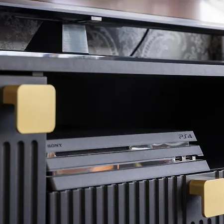 Once Upon A Time לויקרבאד